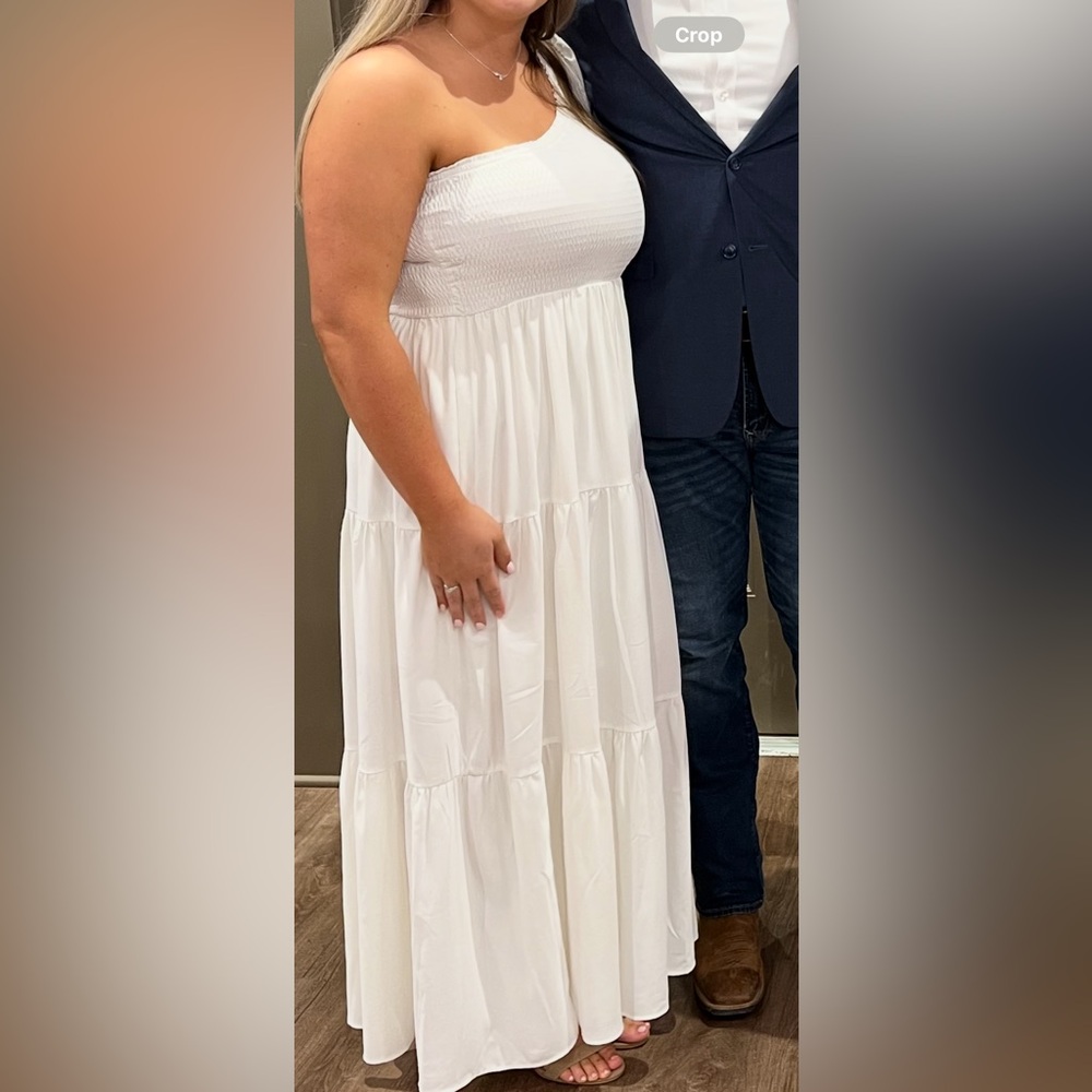 Entro white Ruched Dress